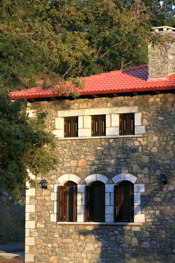 Arhontiko Parnona Karyes Exterior foto