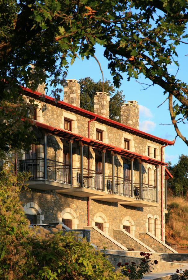 Arhontiko Parnona Karyes Exterior foto